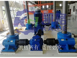 中航飛機(jī)起落架油缸磨損實驗架