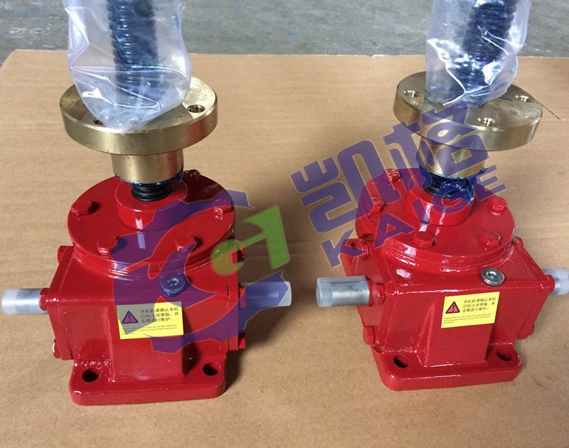 螺旋絲桿升降機